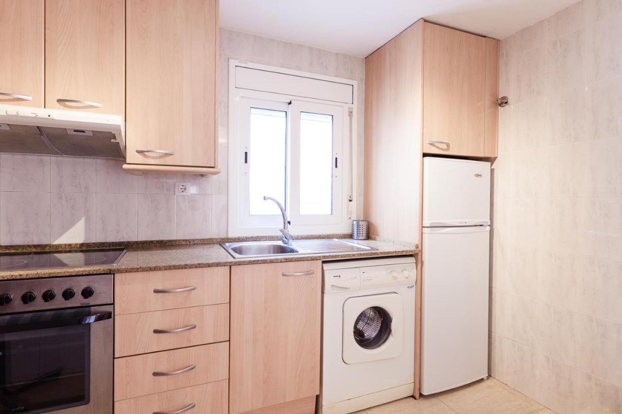 Patio Budget Apartment 12 カロンジェ エクステリア 写真